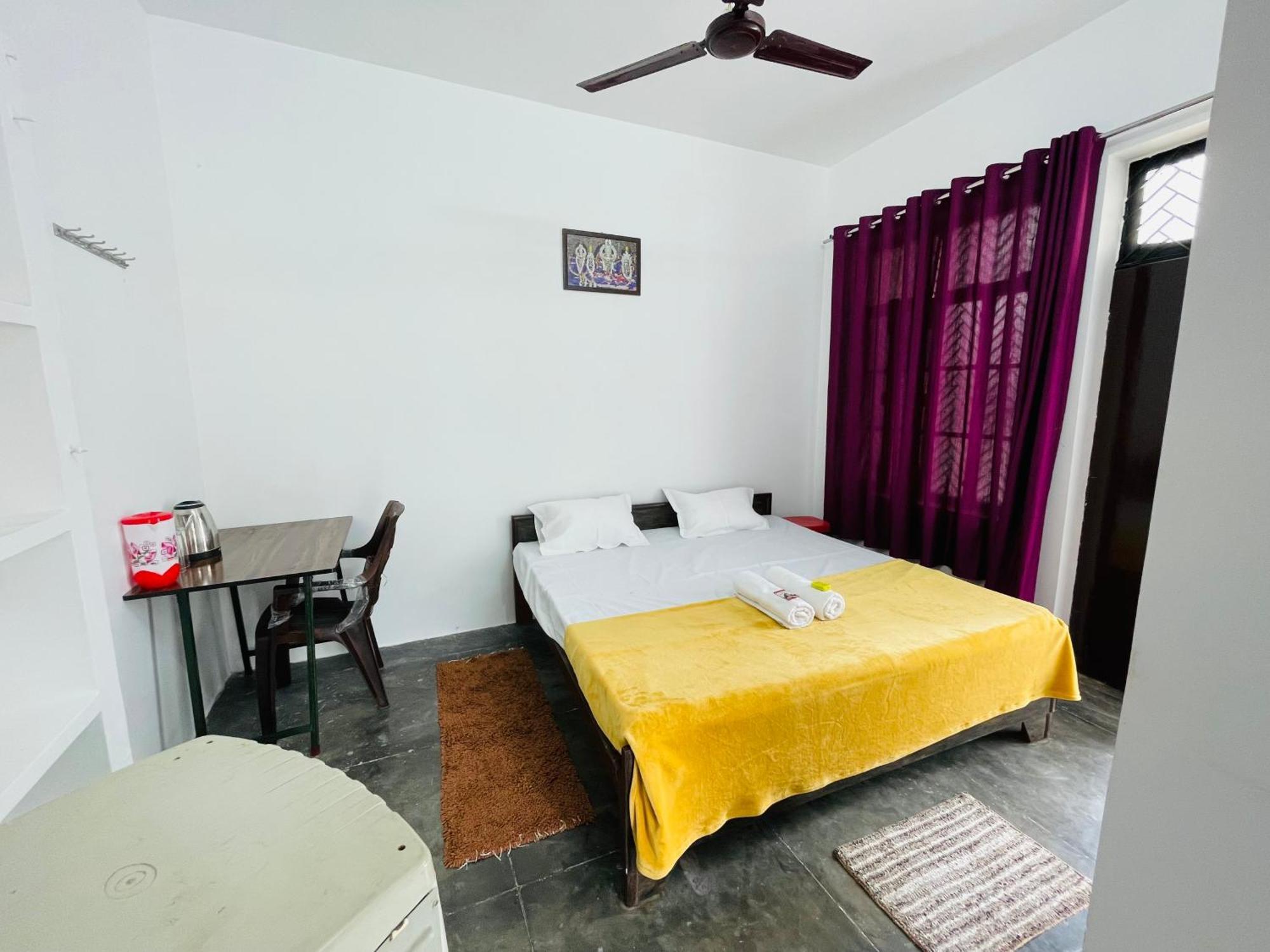 Shree Balaji Homestay Ayodhya Ngoại thất bức ảnh