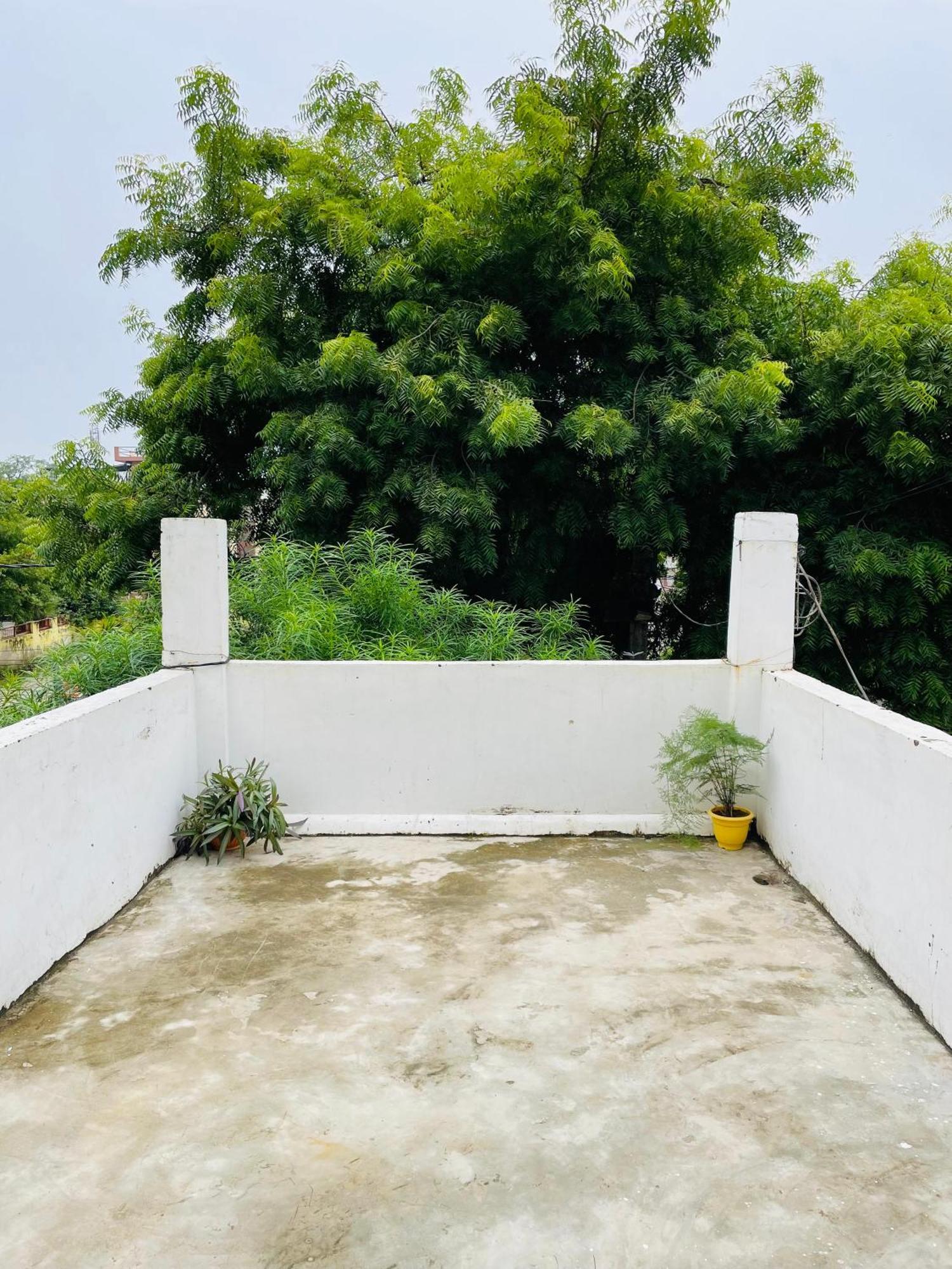 Shree Balaji Homestay Ayodhya Ngoại thất bức ảnh